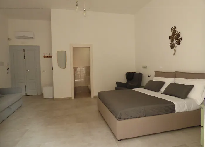 B&B Monteoliveto 33 Napoli